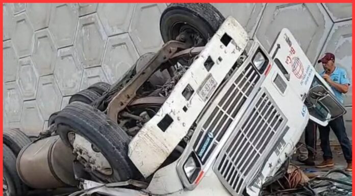 Chofer de tráiler muere tras caer del Puente LG en Reynosa