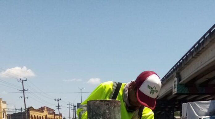 Aviso a los automovilistas por obras en el distribuidor vial Villas de la Joya