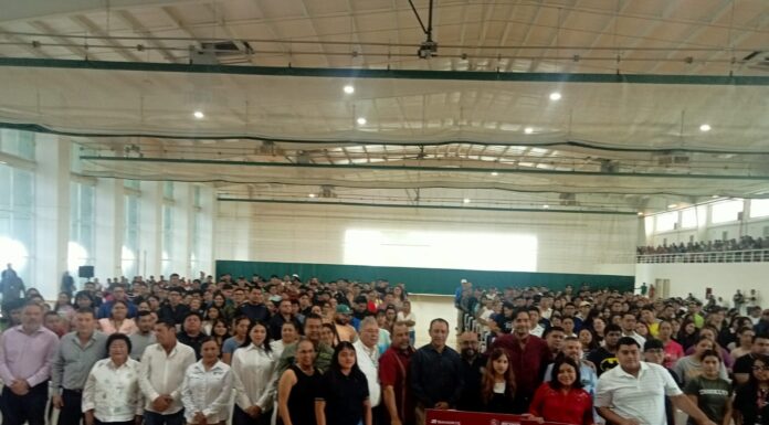 Becas de titulación elevan al 94% la profesionalización en Reynosa