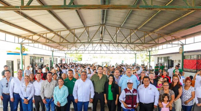 Inauguran aula educativa en Telesecundaria de Lampacitos