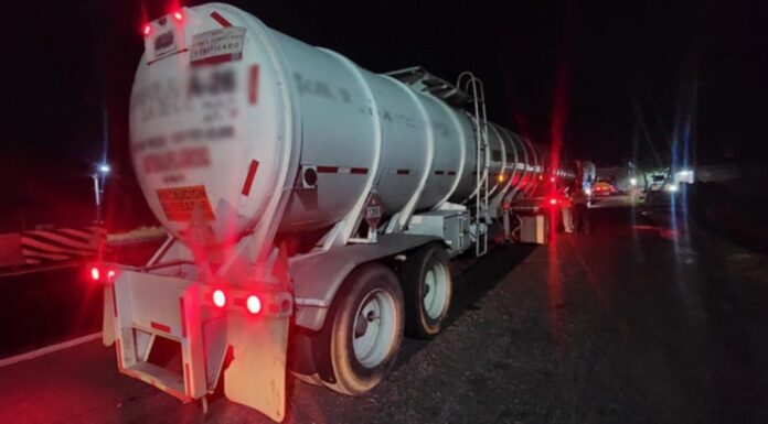 Guardia Nacional asegura 128 mil litros de huachicol en operativos