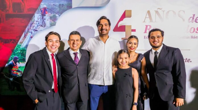 Gobiernos cercanos, Carlos Peña Ortiz acompañó al Alcalde de Ciudad Victoria en su Primer Informe de Gobierno