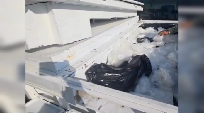 Metanfetamina: Ejército asegura camioneta clonada de CFE