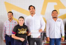 Reconoció Alcalde de Reynosa a Guardianes del Orden en la Escuela Primaria Moctezuma