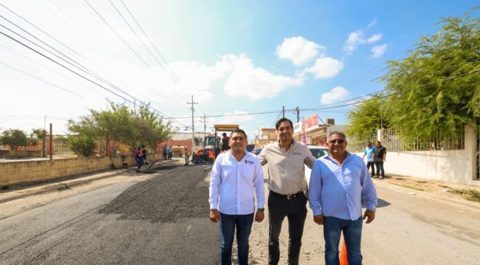 Dirigió Carlos Peña Ortiz intenso programa de bacheo en Rancho Grande