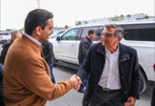 Carlos Peña Ortiz da la bienvenida al gobernador Américo Villarreal en Reynosa