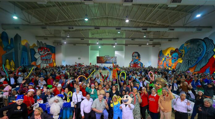 Celebra DIF-Reynosa convivencia navideña con más de Mil abuelitos y reconoce su papel fundamental en la comunidad