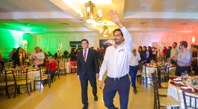 Celebró COMAPA de Reynosa Posada Navideña con el Alcalde Carlos Peña Ortiz