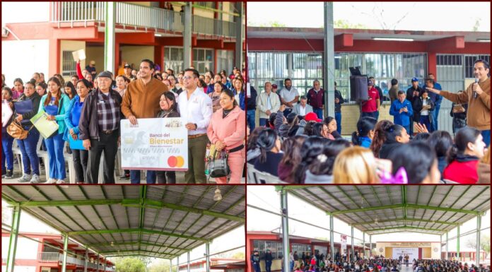 Alcalde de Reynosa entrega Becas Benito Juárez en Secundaria 45