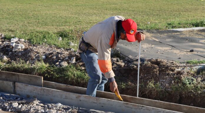 Continúan los trabajos en la pista olímpica del Polideportivo Reynosa