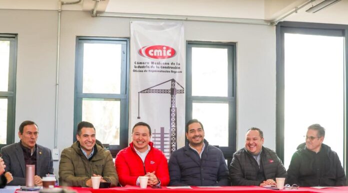 Conmemoró CMIC Tamaulipas 50 Aniversario con el Alcalde Carlos Peña Ortiz