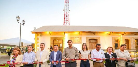 Inauguraron Carlos y Alejandra primer emprendimiento de Apertura de Negocios Costo Cero»