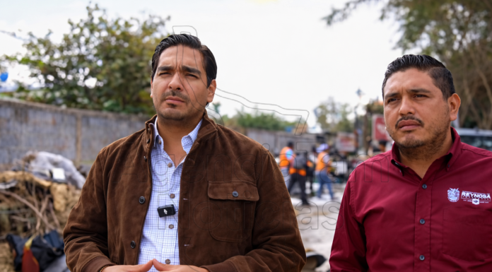 Carlos Peña inicia limpieza; Congreso respalda