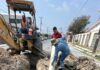 Trabaja COMAPA en interconexión de línea sanitaria en la colonia La Presa