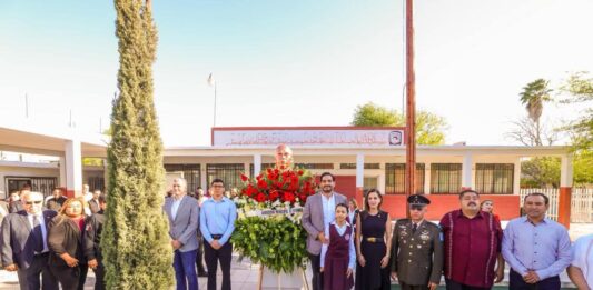 Conmemoró Alcalde Carlos Peña Ortiz 220 años del Natalicio de Benito Juárez con autoridades civiles y militares
