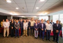 Reconoce CANADEVI apoyo de Carlos Peña Ortiz al desarrollo de vivienda