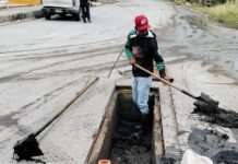 Da mantenimiento COMAPA a pluviales en Módulo 2000 Rancho Grande