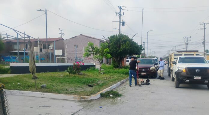 Desarrollo Servicios Públicos limpieza integral de plazas en Villas de Imaq de Reynosa