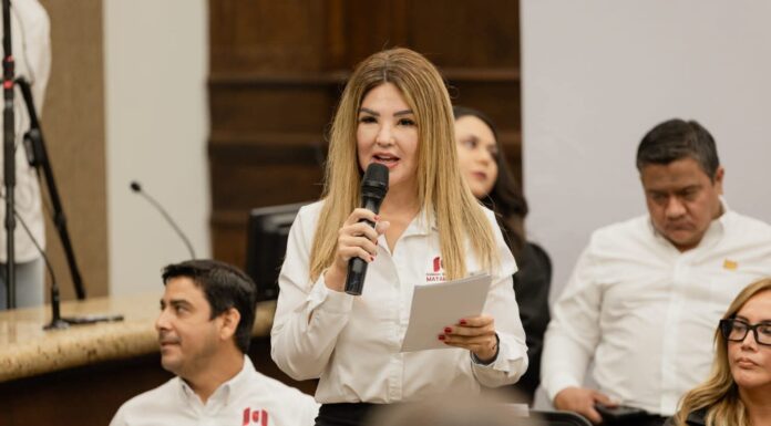 Beto Granados impulsa empleo y comercio en Feria
