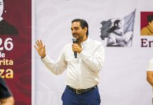 Encabezó Carlos Peña Ortiz entrega de tarjetas de Beca Rita Cetina