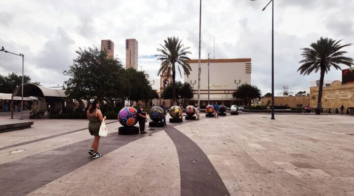 Celebran reynosenses la Copa del Mundo 2026 en la plaza principal Miguel Hidalgo