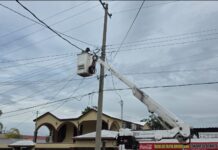 Refuerza Gobierno de Carlos Peña Ortiz alumbrado público en Jarachina Norte