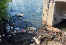 Derrame de hidrocarburos avanza hacia el Golfo de México