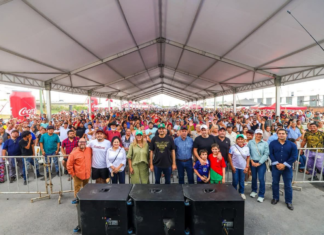 Miles de padres celebran su día junto al Alcalde en Reynosa