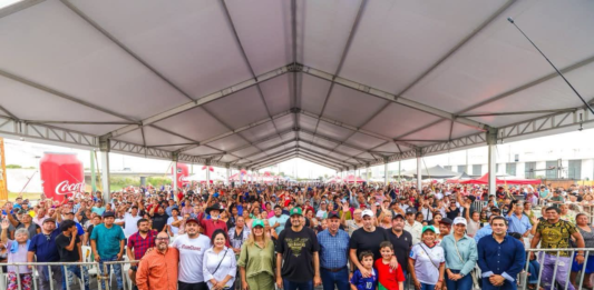 Miles de padres celebran su día junto al Alcalde en Reynosa