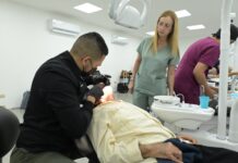 Mejora DIF-Reynosa la salud bucal de adultos mayores de Casa Hogar con prótesis dentales