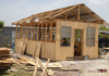 Beto Granados inicia construcción de cuarto habitación para familia afectada en Poblado Control